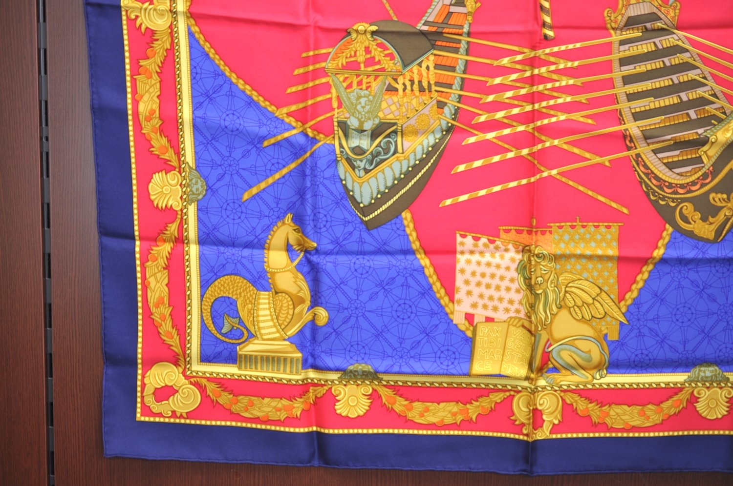 Authentic HERMES Carre 90 Scarf 