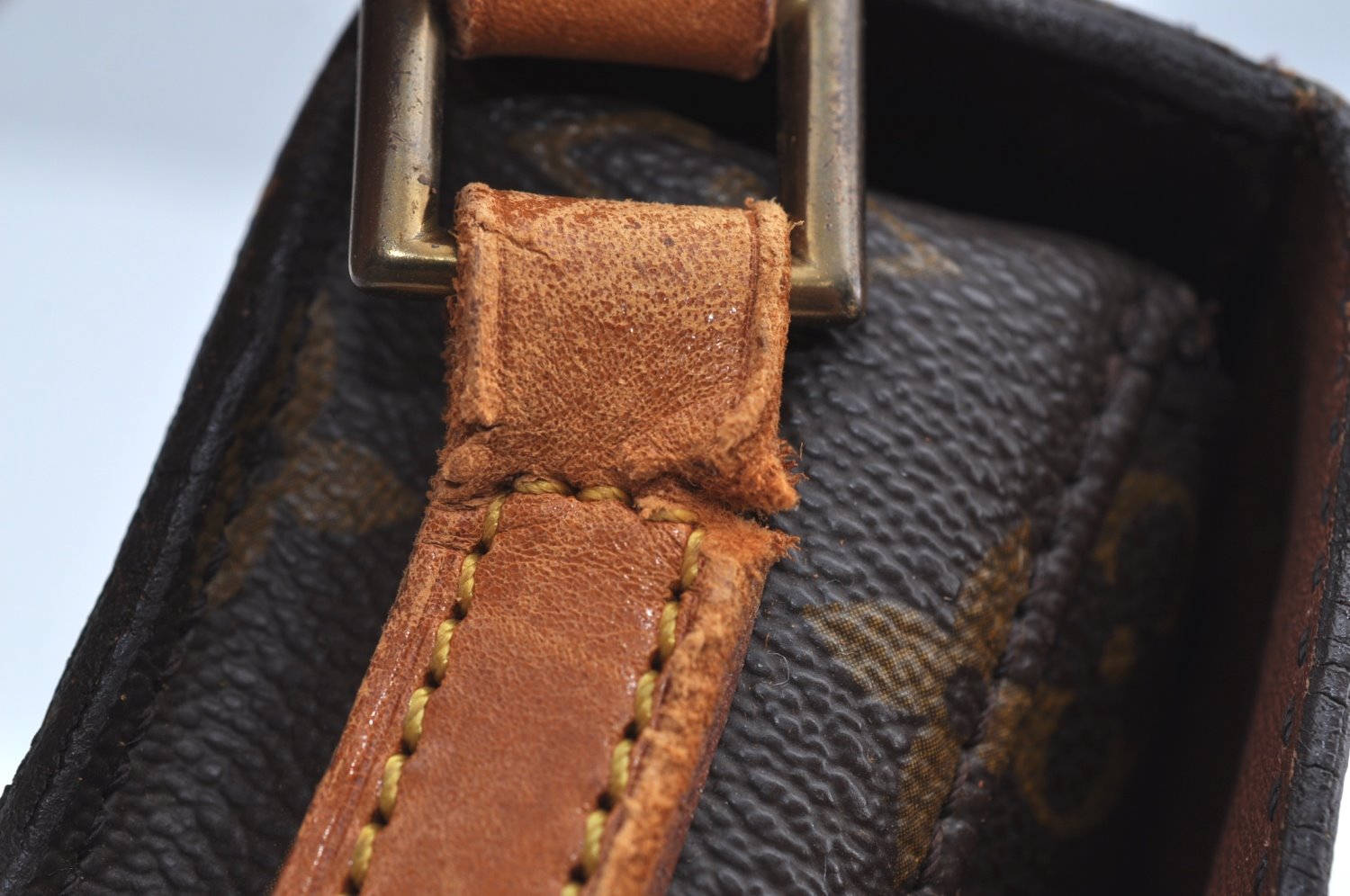 Auth Louis Vuitton Monogram Saint Cloud MM M51243 Shoulder Cross Bag Junk K8435