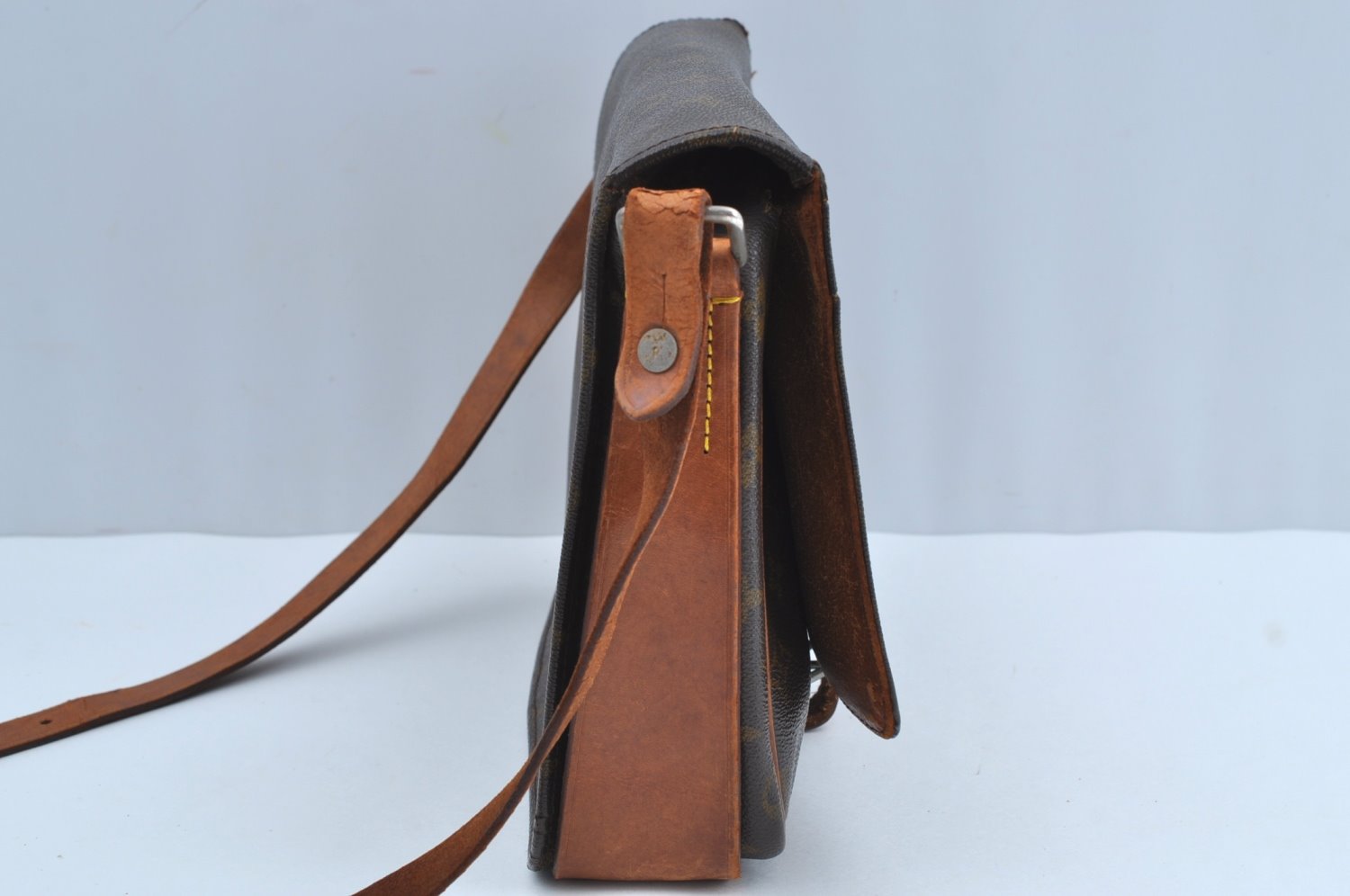 Auth Louis Vuitton Monogram Cartouchiere GM Shoulder Cross Bag Old Model K8443