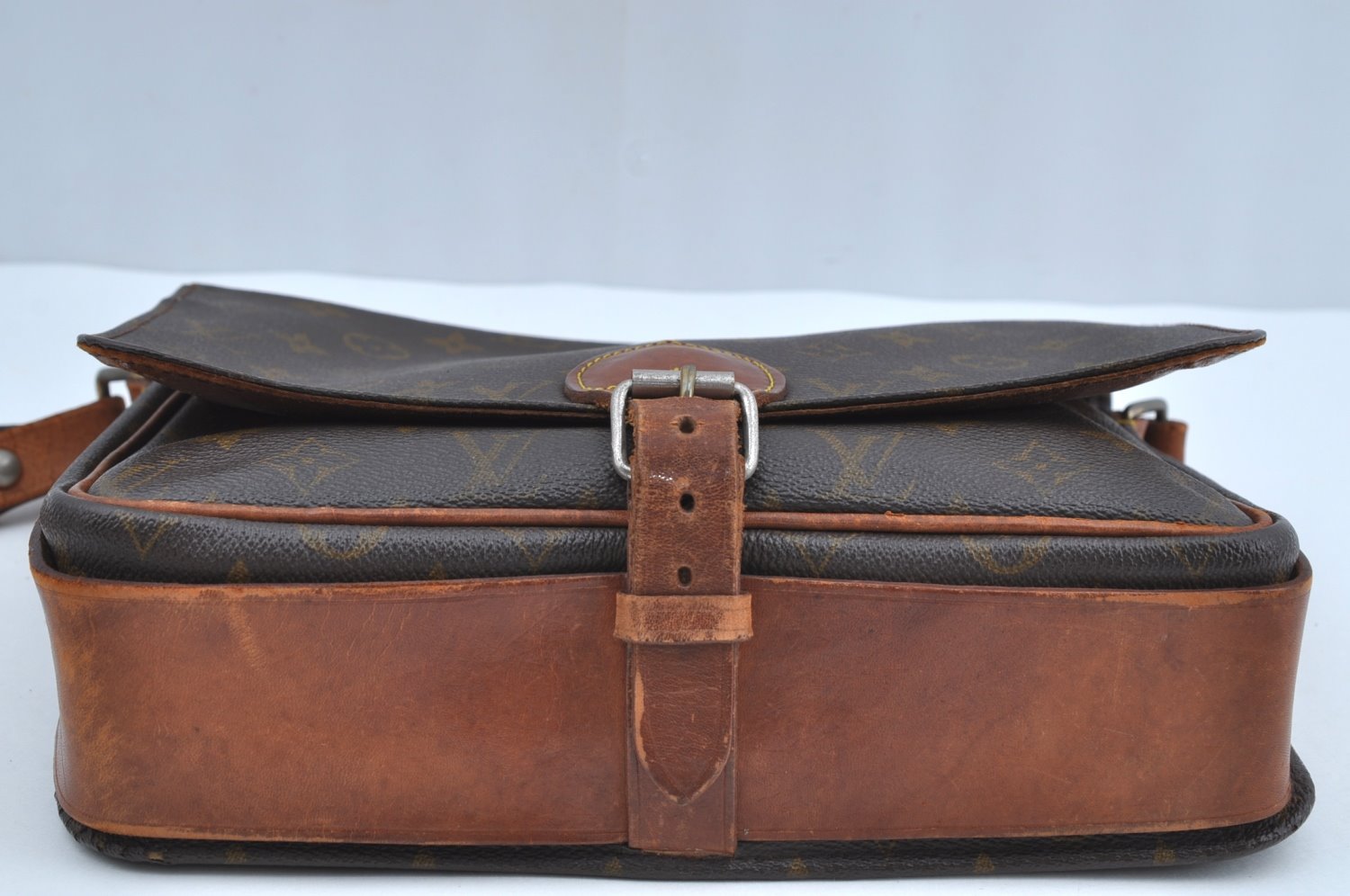 Auth Louis Vuitton Monogram Cartouchiere GM Shoulder Cross Bag Old Model K8443