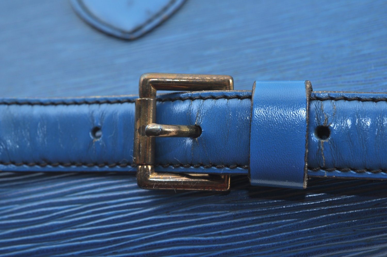 Auth Louis Vuitton Epi Saint Cloud GM Shoulder Cross Body Bag M52195 Blue K8448