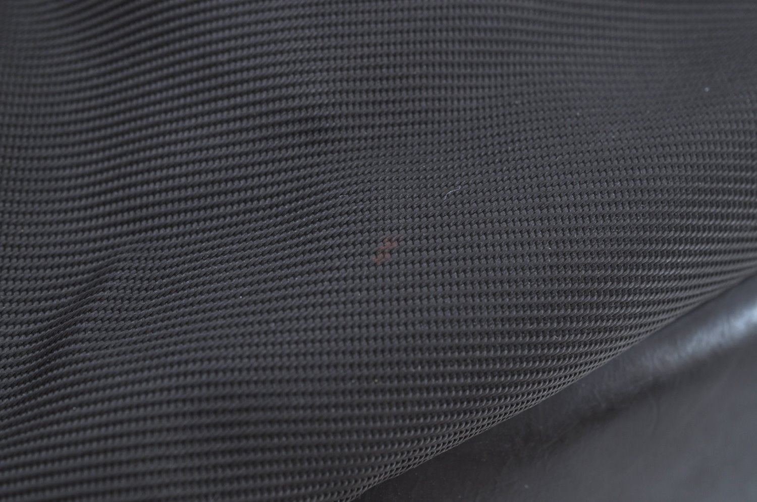 Authentic GUCCI Bamboo Vintage Shoulder Hand Bag Purse Nylon Leather Brown K8450