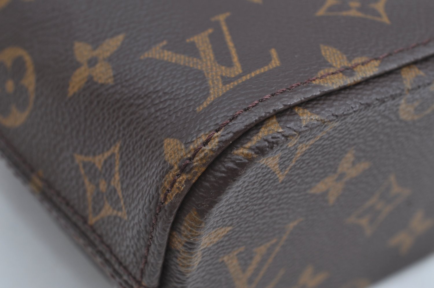 Authentic Louis Vuitton Monogram Vavin PM Hand Bag M51172 LV K8457