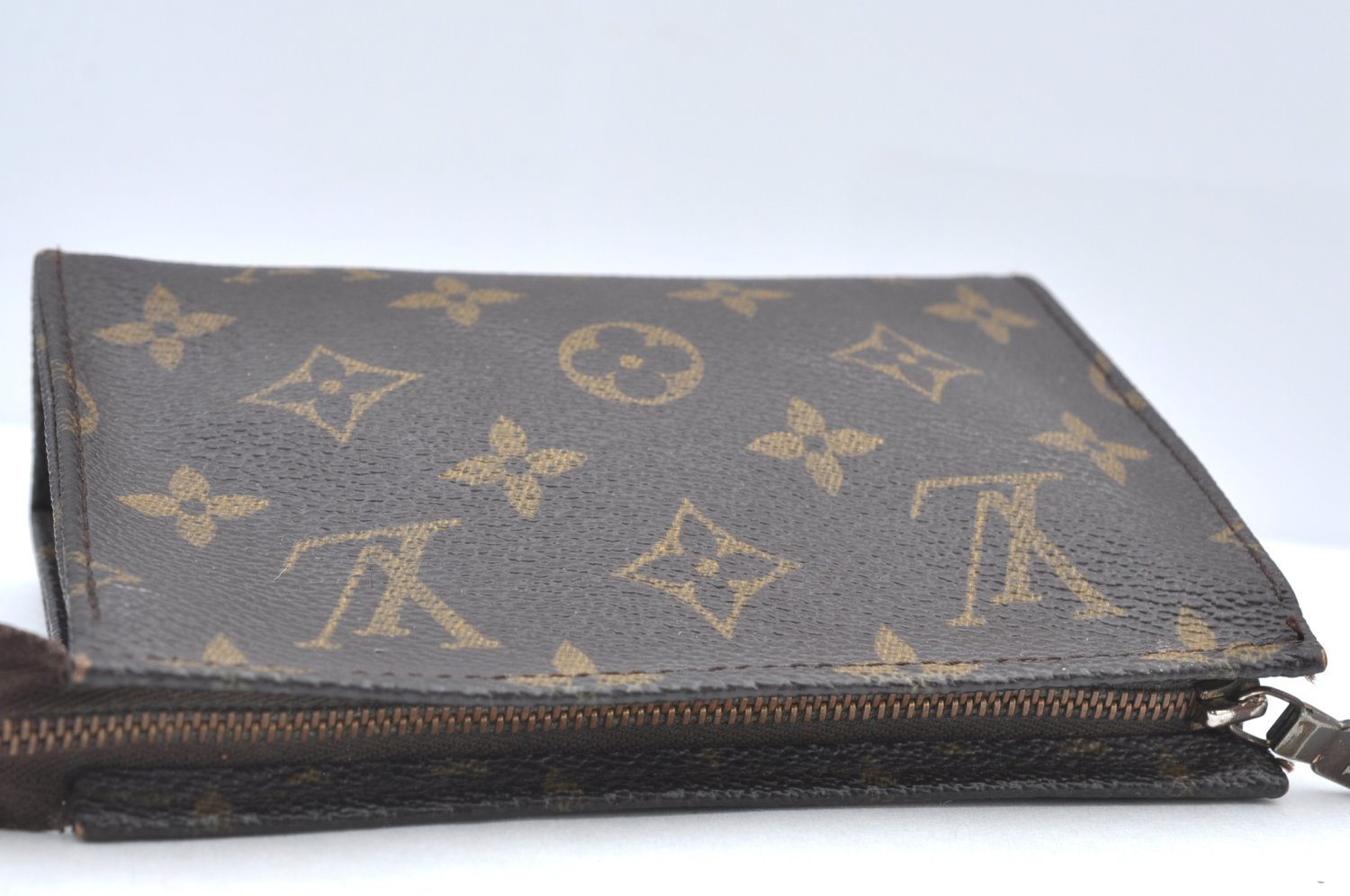 Authentic Louis Vuitton Monogram Poche Toilette 15 M47546 Cosmetics Pouch K8464