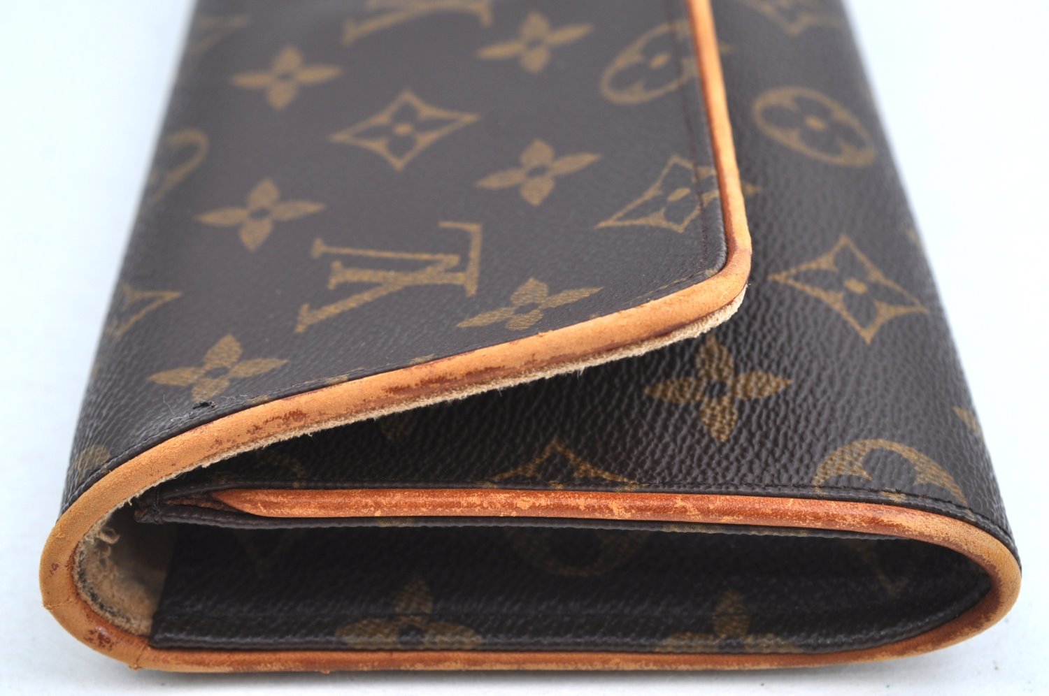 Authentic Louis Vuitton Monogram Pochette Twin GM Shoulder Bag M51852 LV K8466