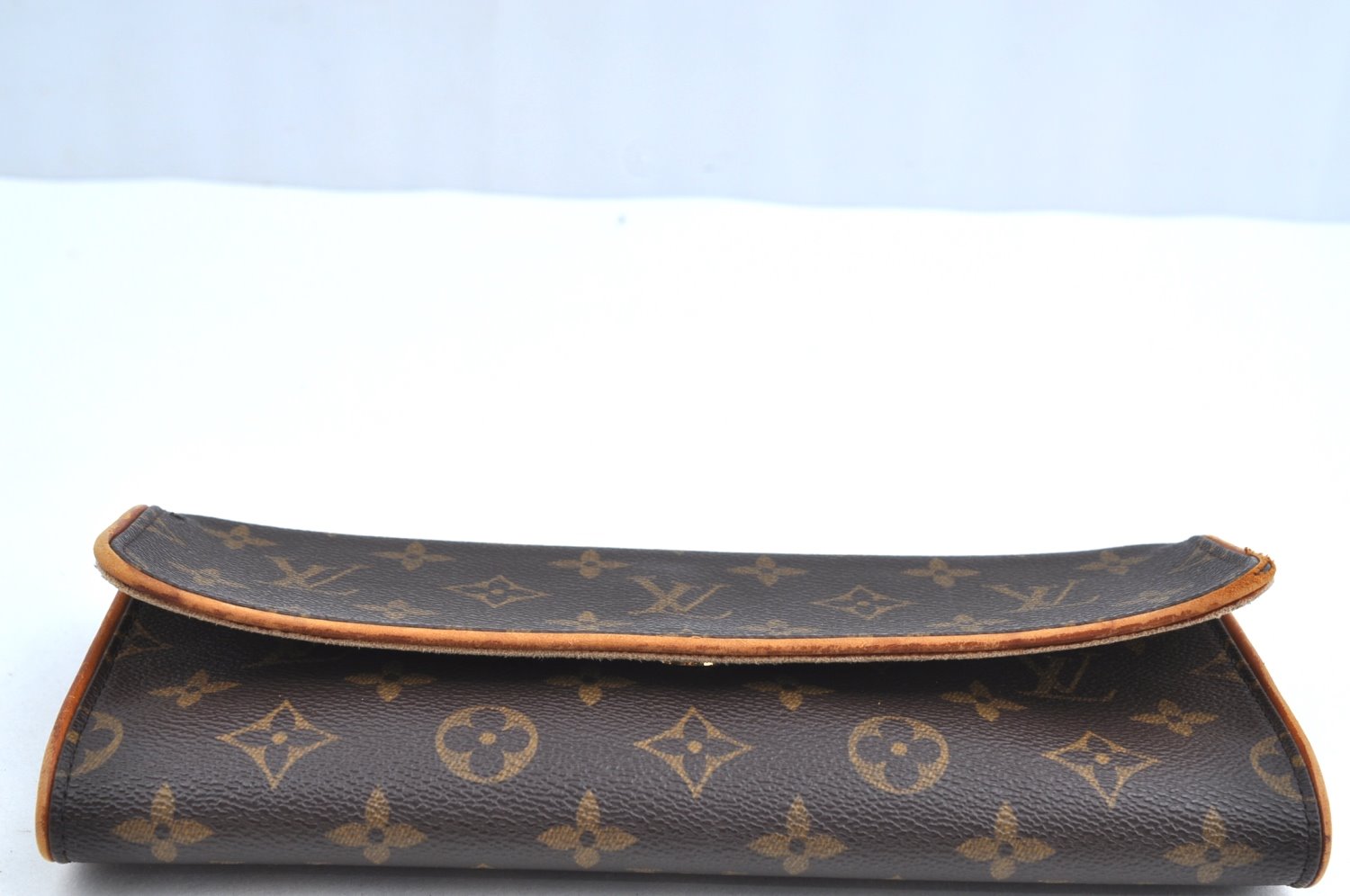 Authentic Louis Vuitton Monogram Pochette Twin GM Shoulder Bag M51852 LV K8466