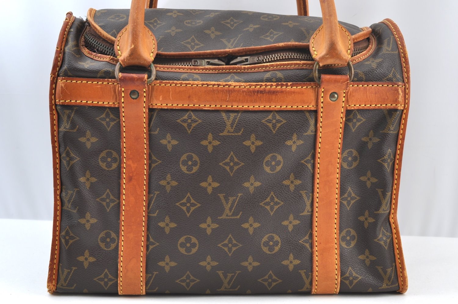 Authentic Louis Vuitton Monogram Sac Chaussures 35 Boston Bag Old Model LV K8473