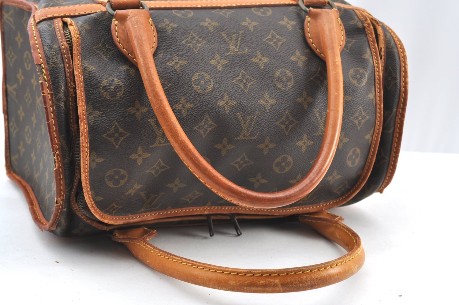 Authentic Louis Vuitton Monogram Sac Chaussures 35 Boston Bag Old Model LV K8473