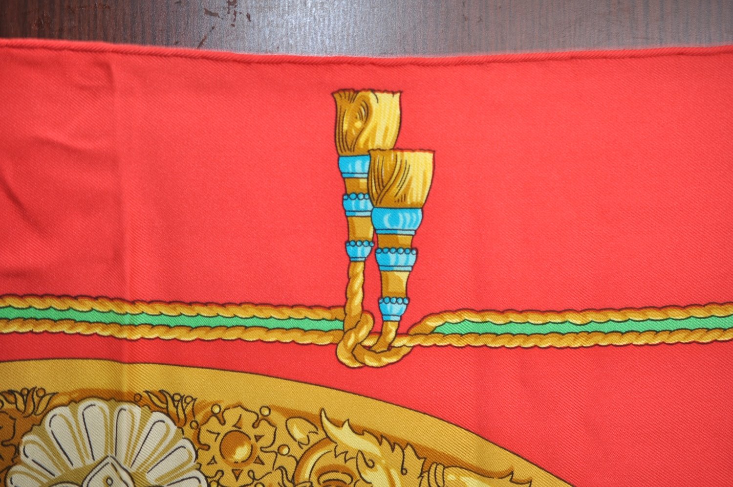 Authentic HERMES Carre 90 Scarf 