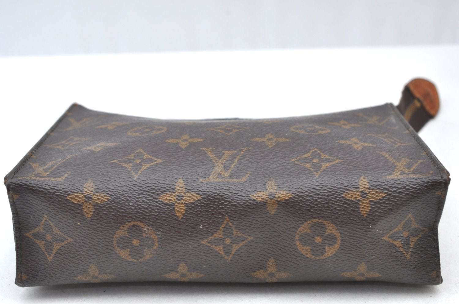 Authentic Louis Vuitton Monogram Poche Toilette 19 M47544 Cosmetics Pouch K8496