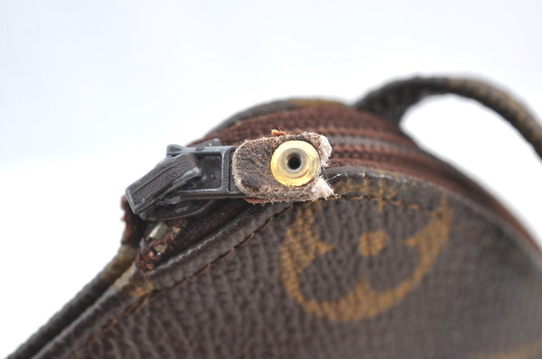 Authentic Louis Vuitton Monogram Pochette Secret M45484 Shoulder Bag Pouch K8500