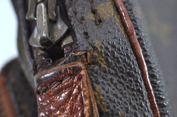 Authentic Louis Vuitton Monogram Amazone Shoulder Cross Bag Old Model Junk K8503