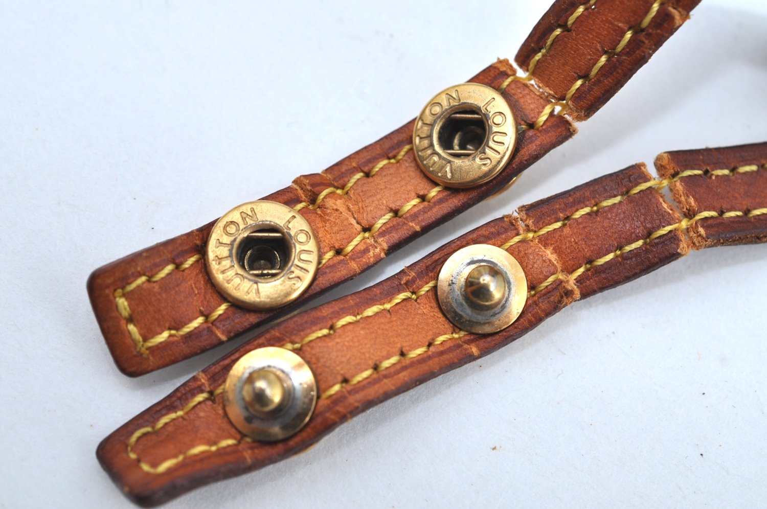 Auth Louis Vuitton Monogram Pochette Twin GM Shoulder Bag M51852 LV Junk K8508