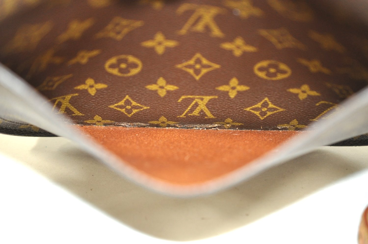 Auth Louis Vuitton Monogram Saint Cloud GM Shoulder Cross Bag Old Model K8521