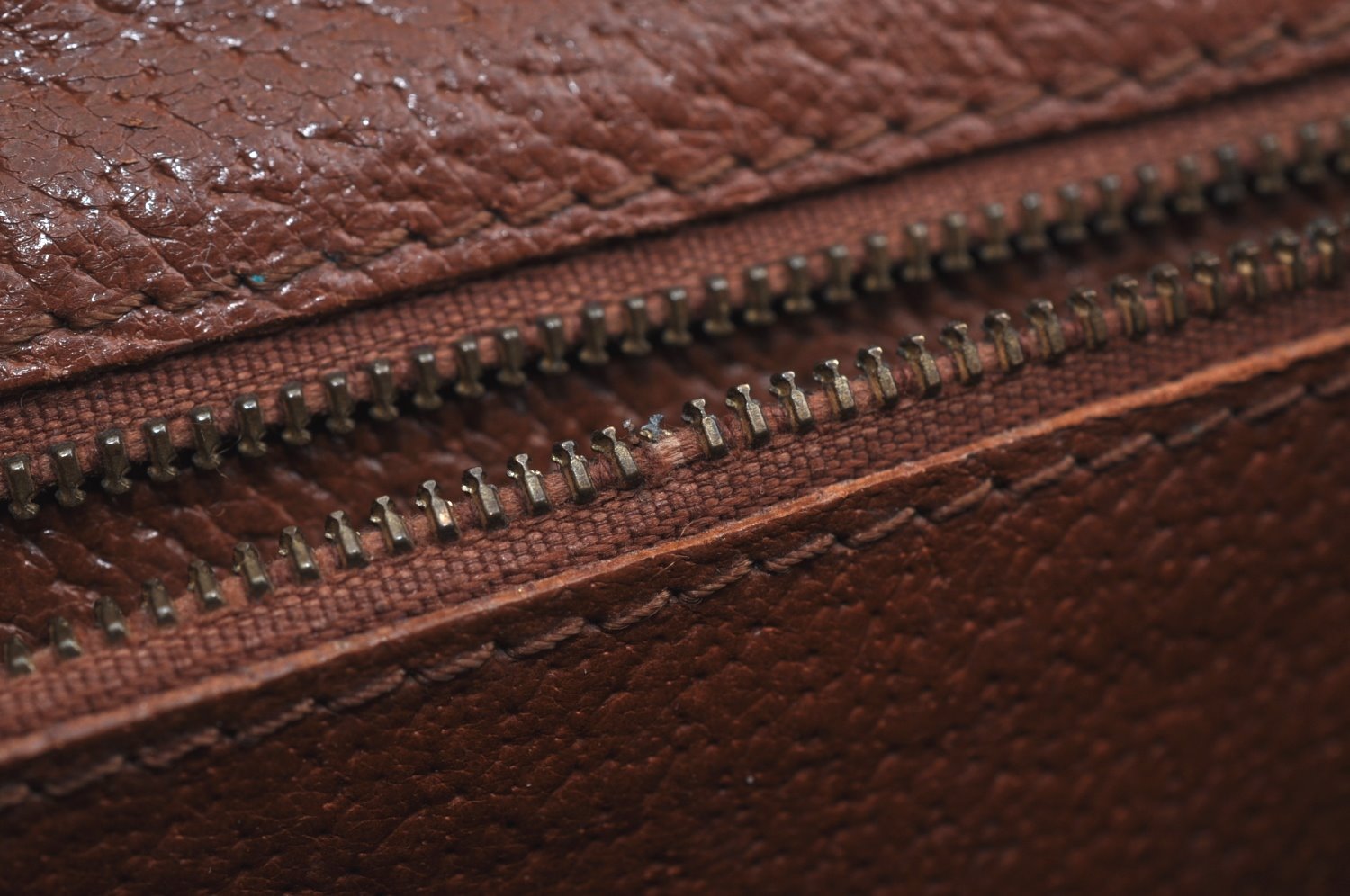 Auth Louis Vuitton Monogram Saint Cloud GM Shoulder Cross Bag Old Model K8521