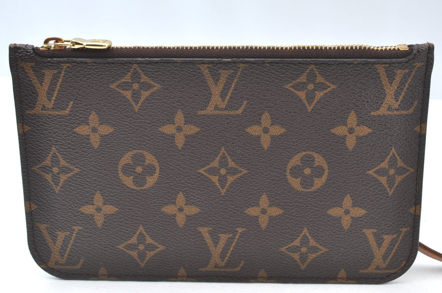 Authentic Louis Vuitton Monogram Neverfull Pouch Purse Clutch Bag LV K8555