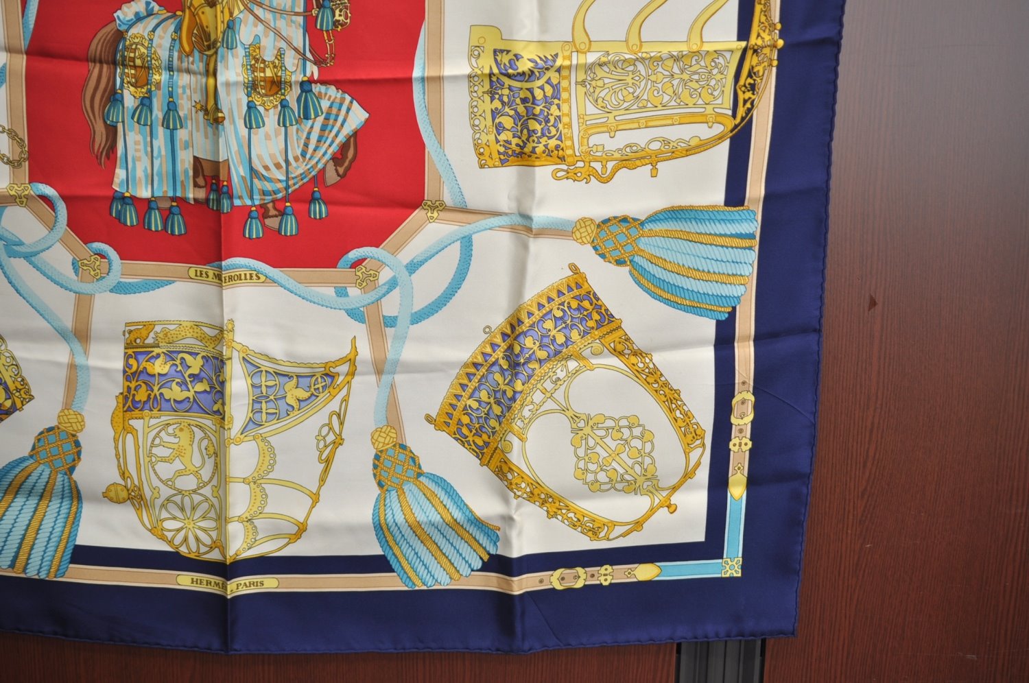 Authentic HERMES Carre 90 Scarf 