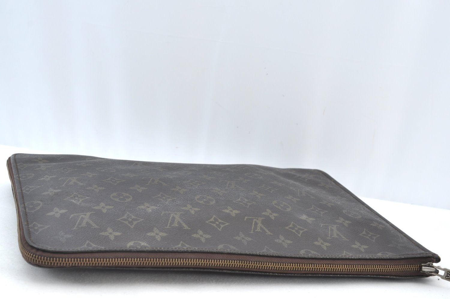 Authentic Louis Vuitton Monogram Poche Documents Document Case M53400 LV K8587