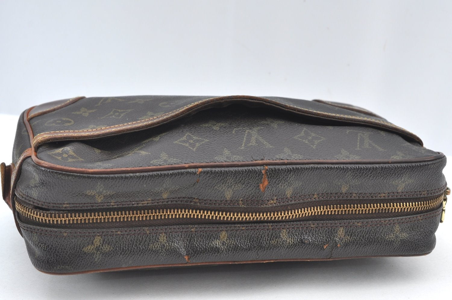 Authentic Louis Vuitton Monogram Compiegne 28 Clutch Hand Bag M51845 LV K8590