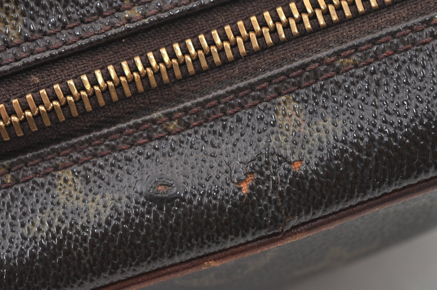 Authentic Louis Vuitton Monogram Compiegne 28 Clutch Hand Bag M51845 LV K8590