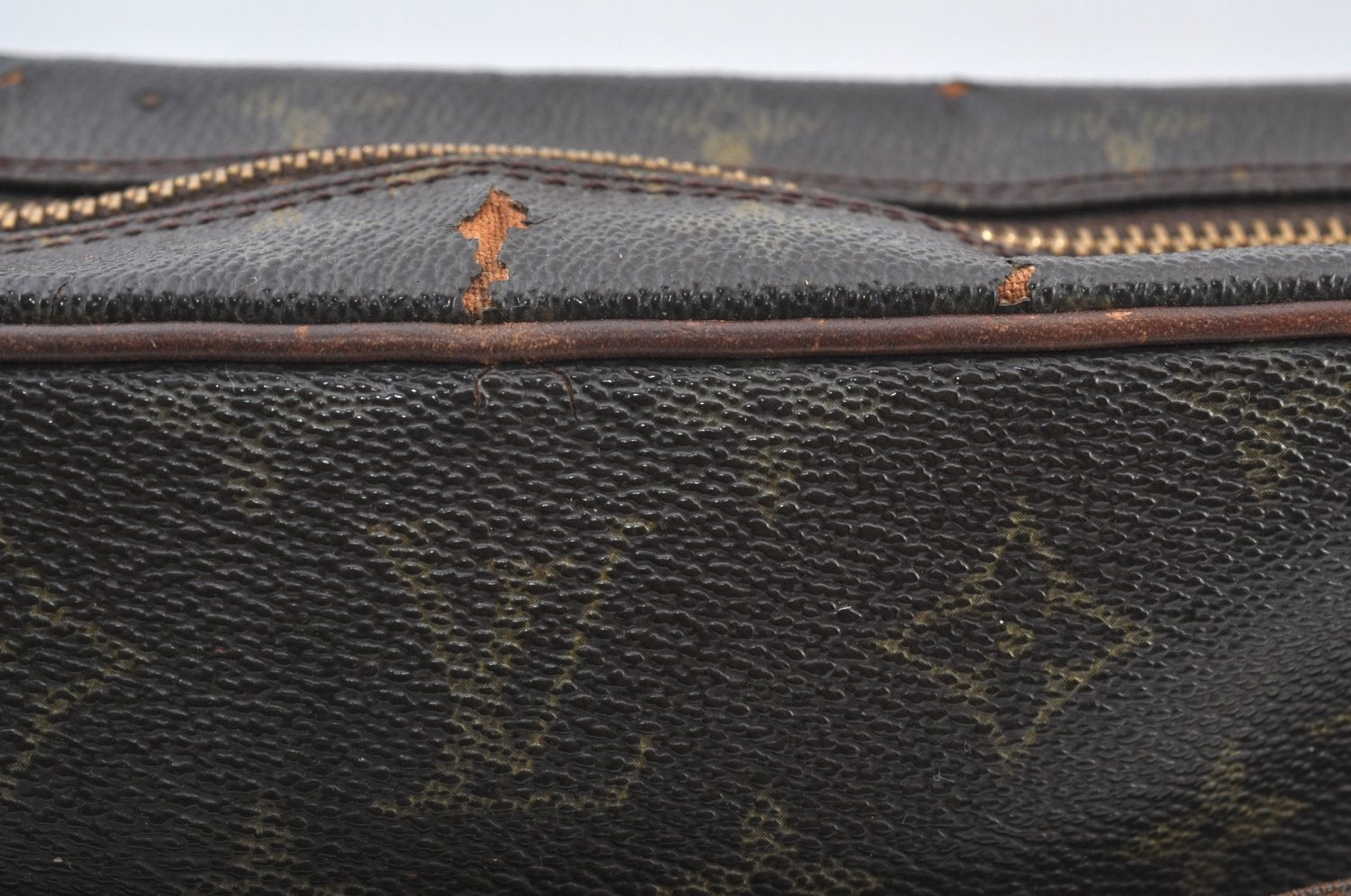 Authentic Louis Vuitton Monogram Compiegne 28 Clutch Hand Bag M51845 LV K8590