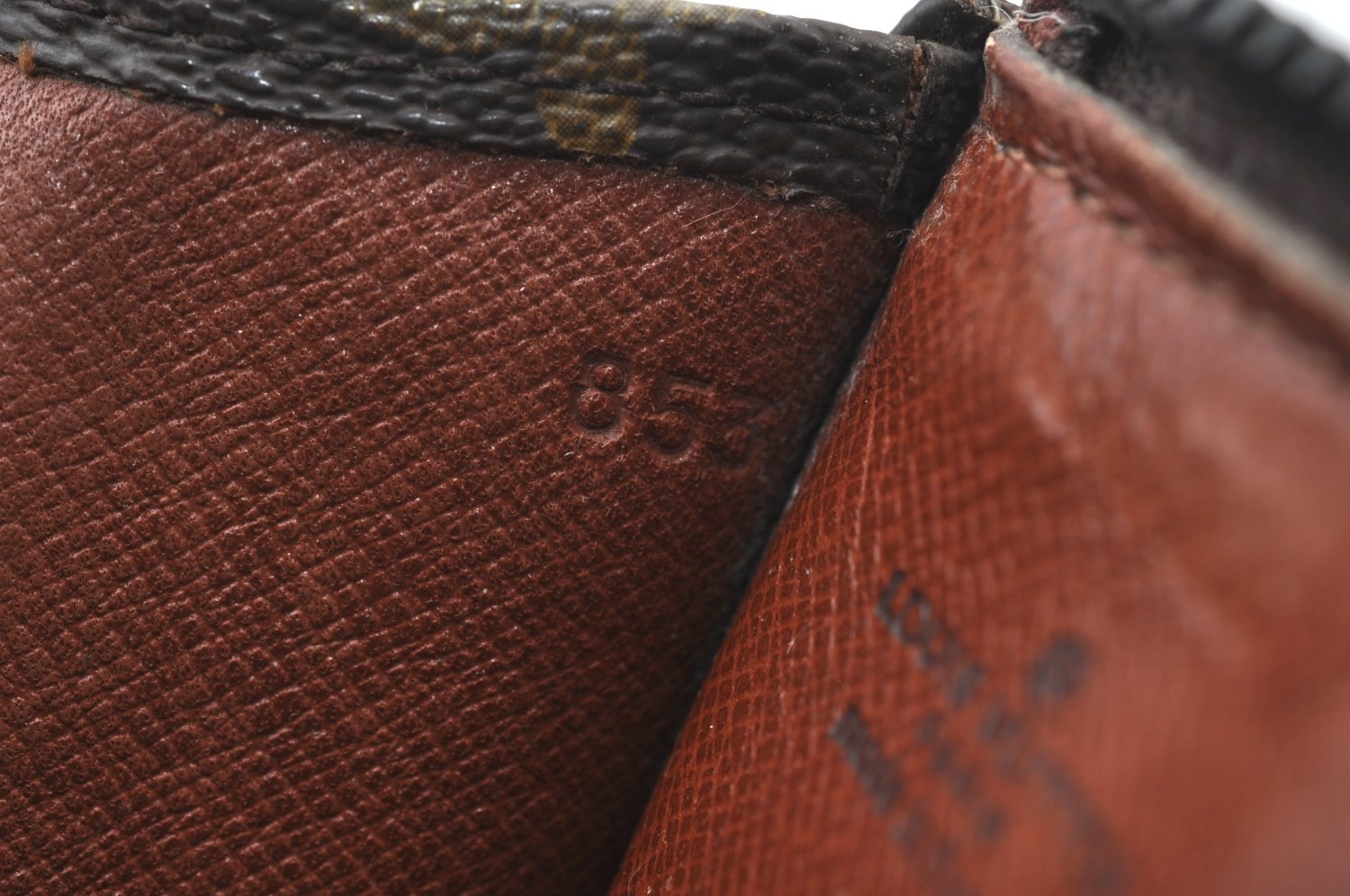 Authentic Louis Vuitton Monogram Poche Documents Document Case M53400 LV K8591