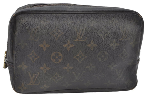 Auth Louis Vuitton Monogram Trousse Toilette 23 Clutch Hand Bag M47524 LV K8596