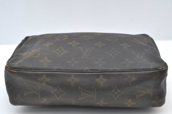 Auth Louis Vuitton Monogram Trousse Toilette 23 Clutch Hand Bag M47524 LV K8596