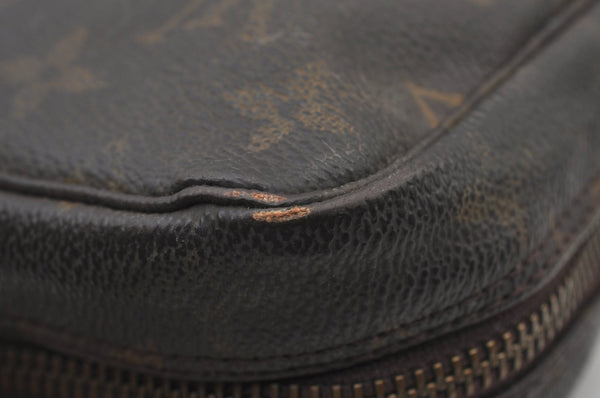 Auth Louis Vuitton Monogram Trousse Toilette 23 Clutch Hand Bag M47524 LV K8596