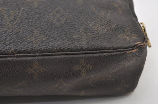Auth Louis Vuitton Monogram Trousse Toilette 23 Clutch Hand Bag M47524 LV K8596