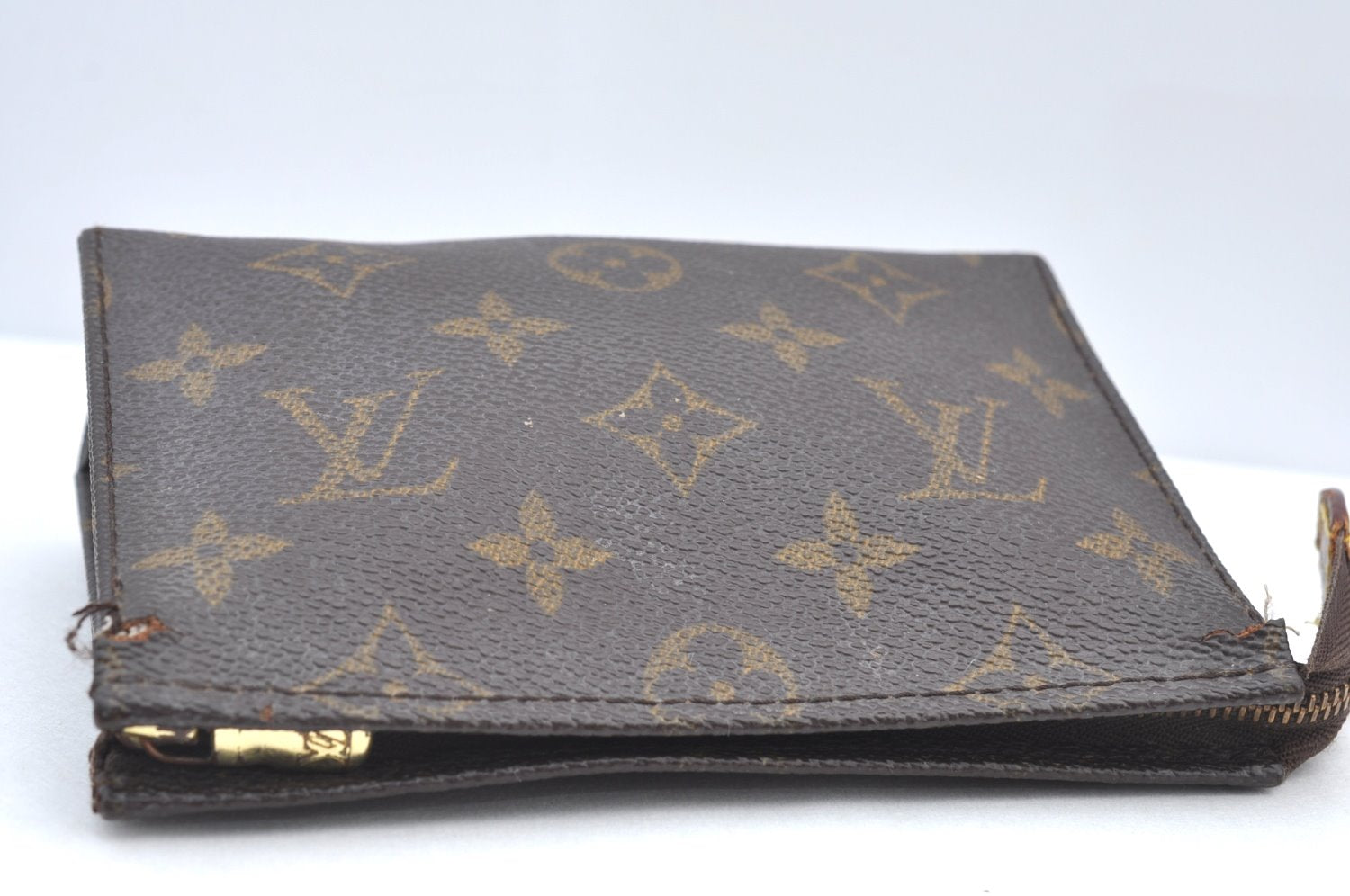 Authentic Louis Vuitton Monogram Poche Toilette 15 M47546 Cosmetics Pouch K8603