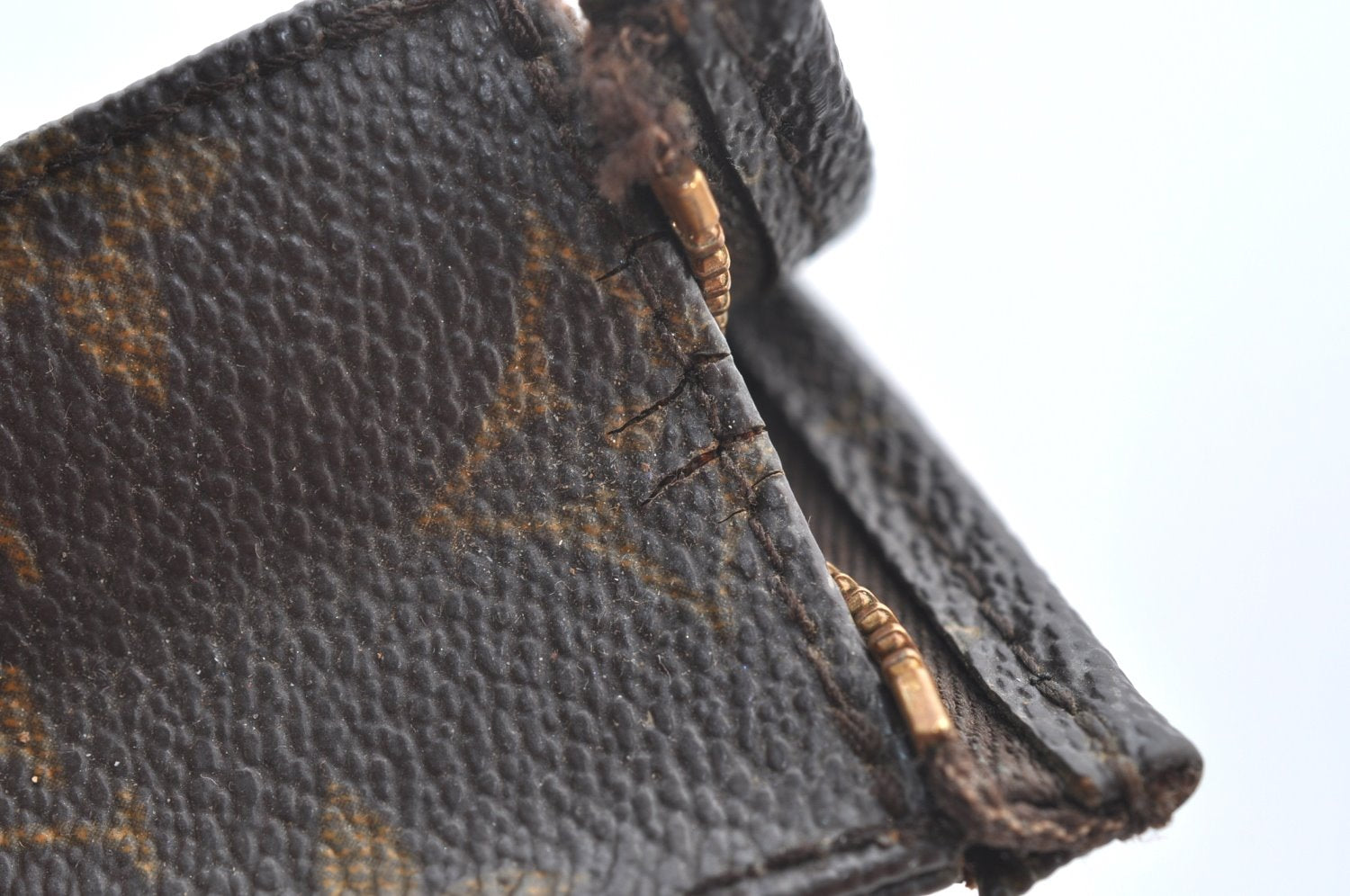 Authentic Louis Vuitton Monogram Poche Toilette 15 M47546 Cosmetics Pouch K8603