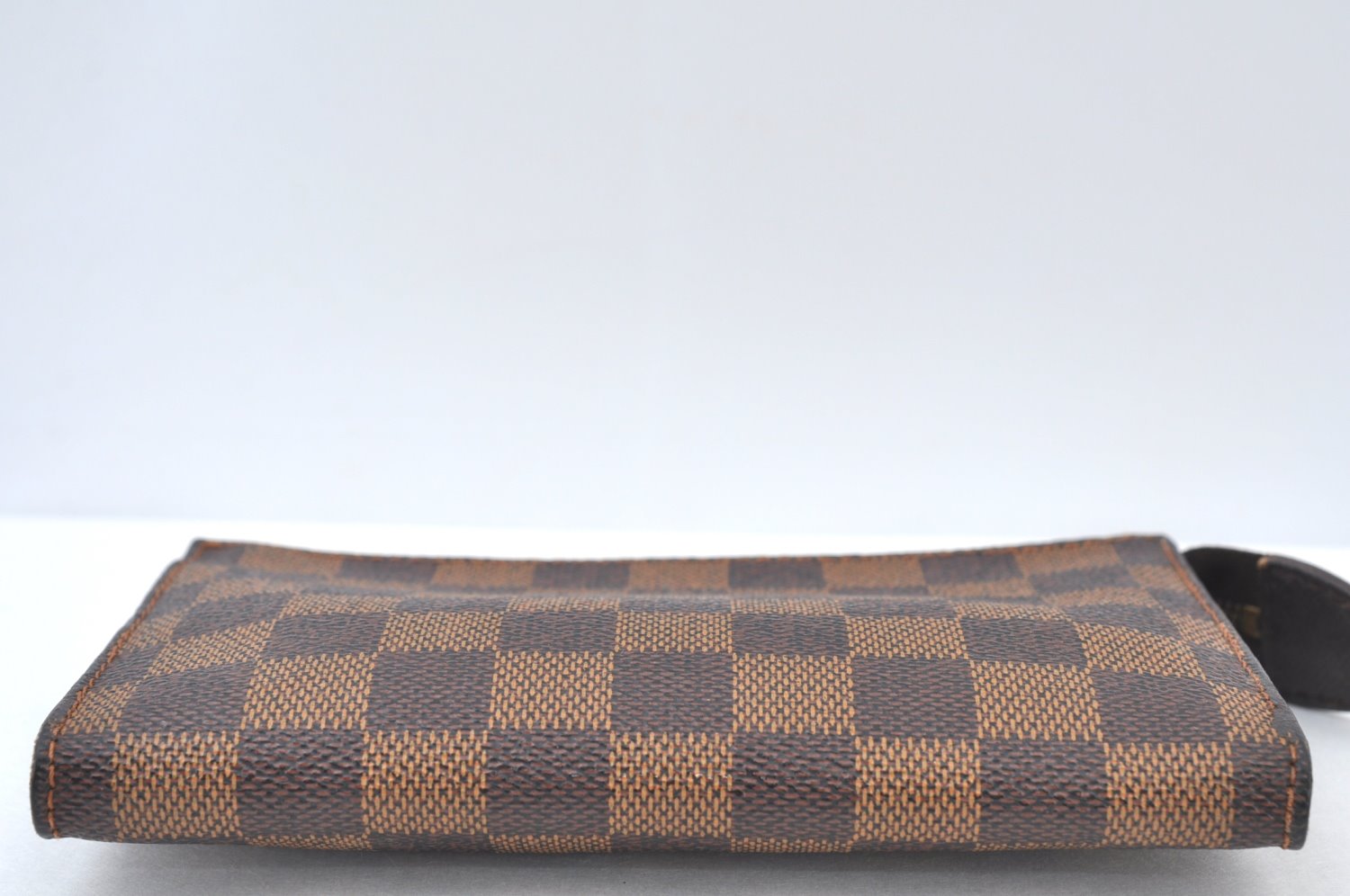 Authentic Louis Vuitton Damier Marais Bucket Pouch Purse Clutch LV K8626