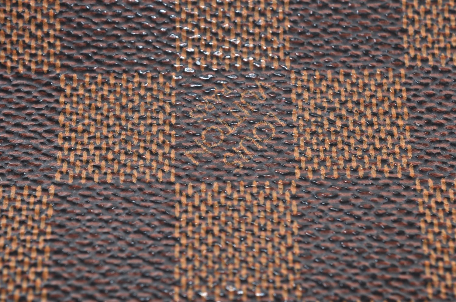 Authentic Louis Vuitton Damier Marais Bucket Pouch Purse Clutch LV K8626