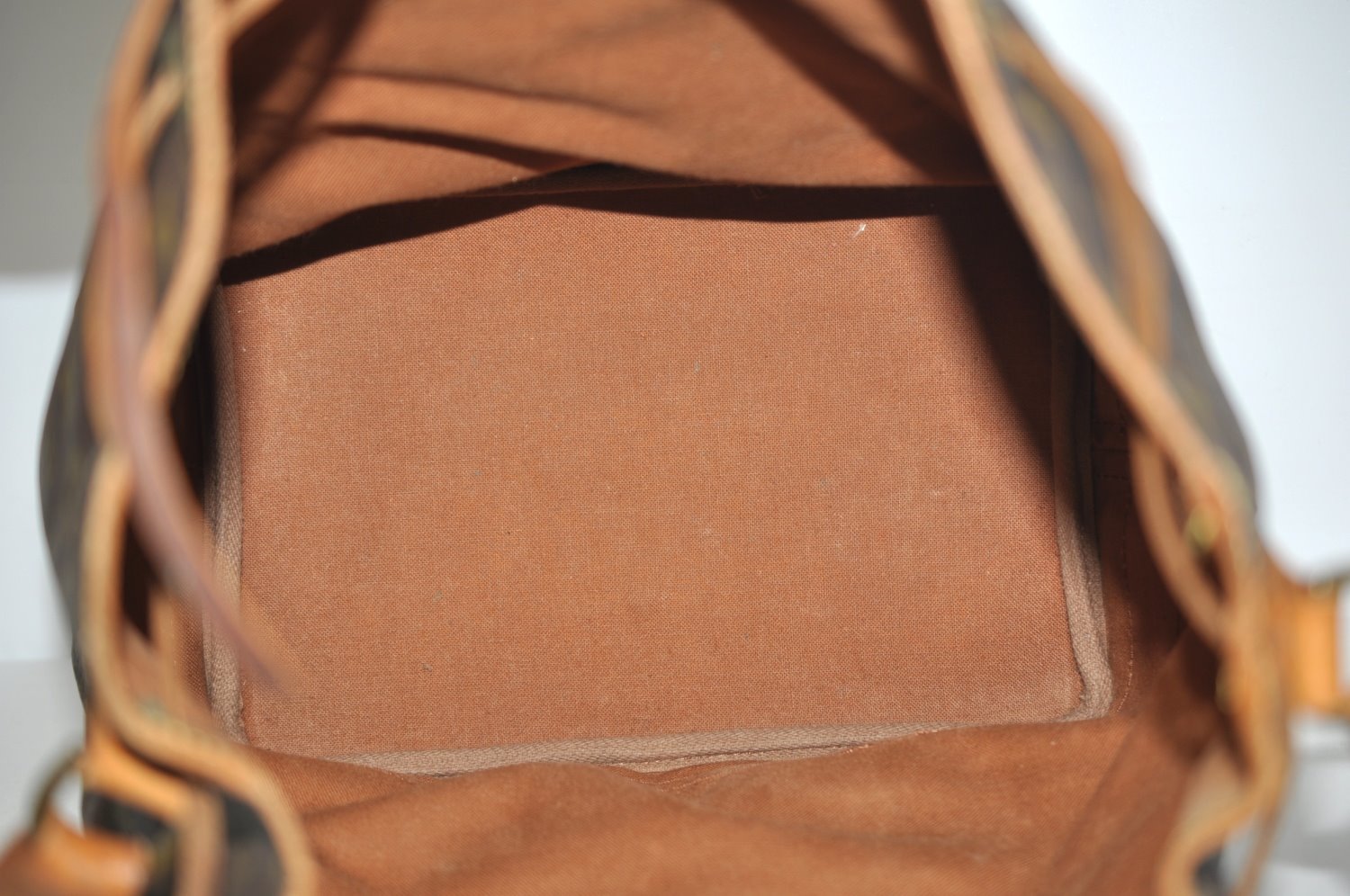 Authentic Louis Vuitton Monogram Noe Shoulder Drawstring Bag M42224 LV K8629