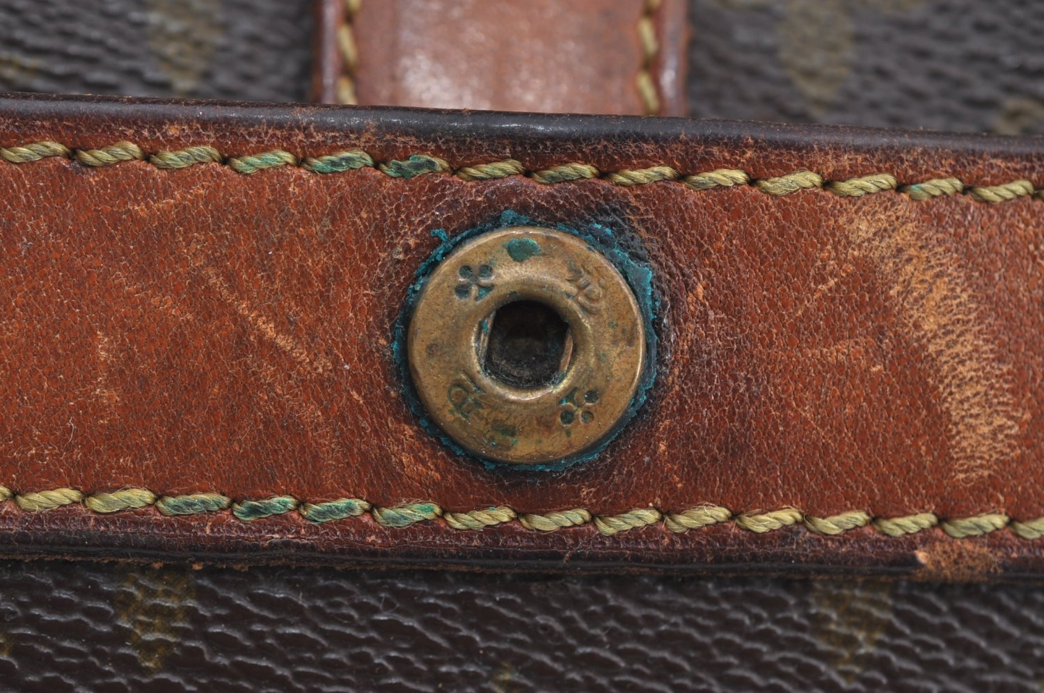 Auth Louis Vuitton Monogram Pochette Pliante Clutch Hand Bag Old Model LV K8630