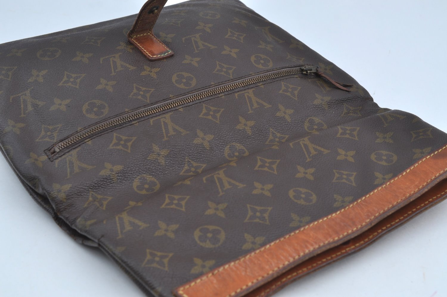 Auth Louis Vuitton Monogram Pochette Pliante Clutch Hand Bag Old Model LV K8630