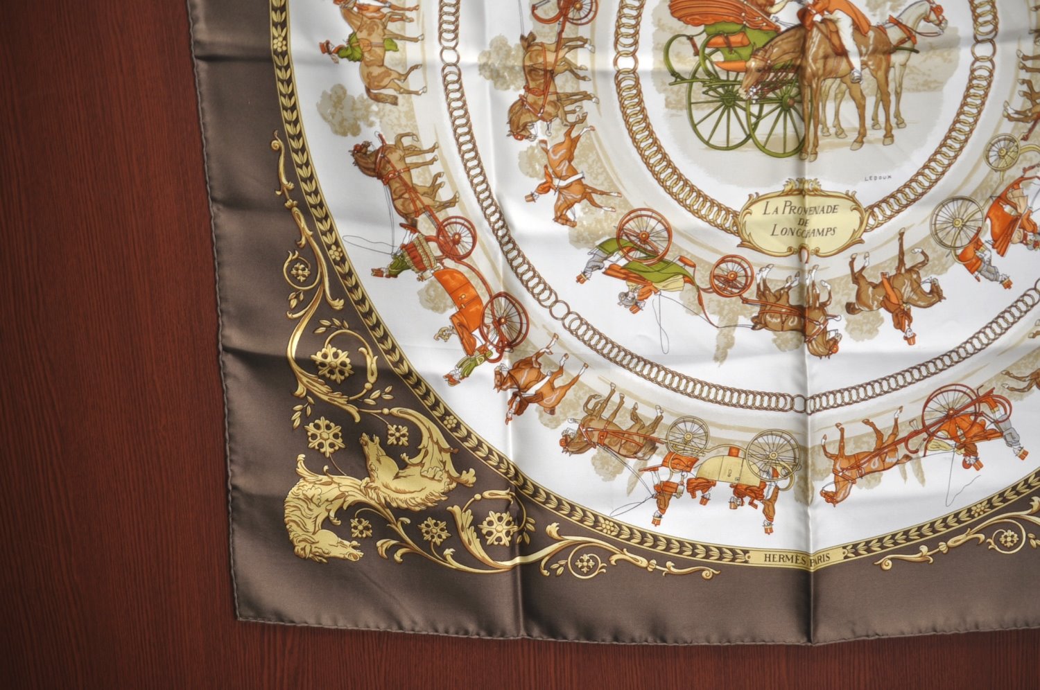 Authentic HERMES Carre 90 Scarf 