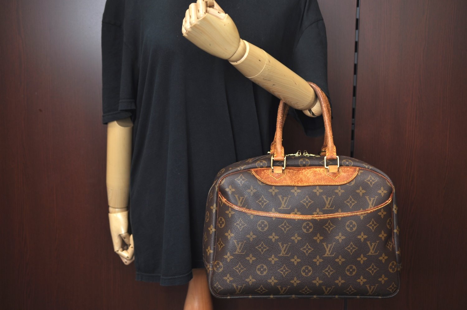 Authentic Louis Vuitton Monogram Deauville Hand Bag M47270 LV K8661