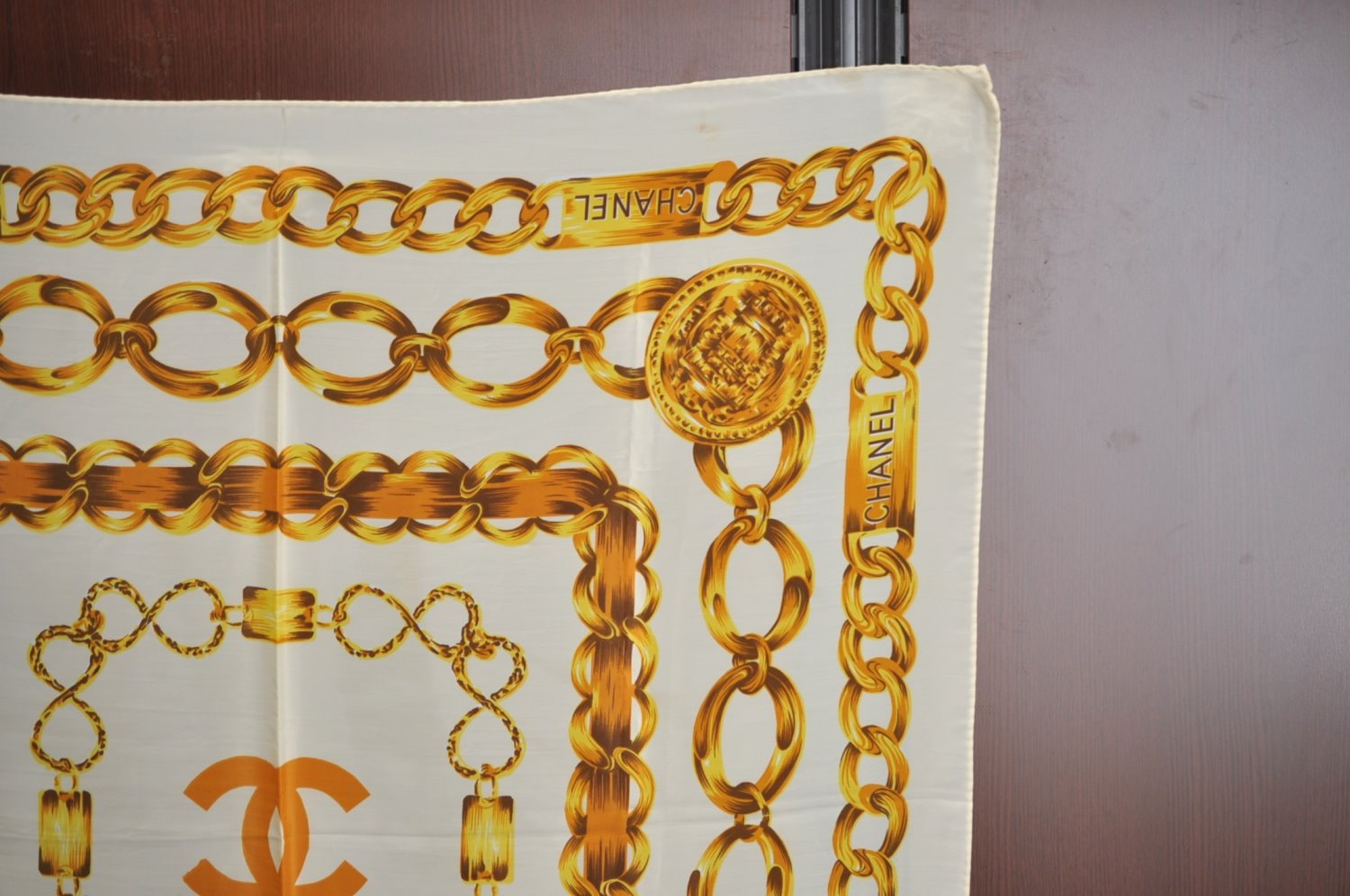 Authentic CHANEL Scarf Chain Motif CC Logo Silk Beige K8670