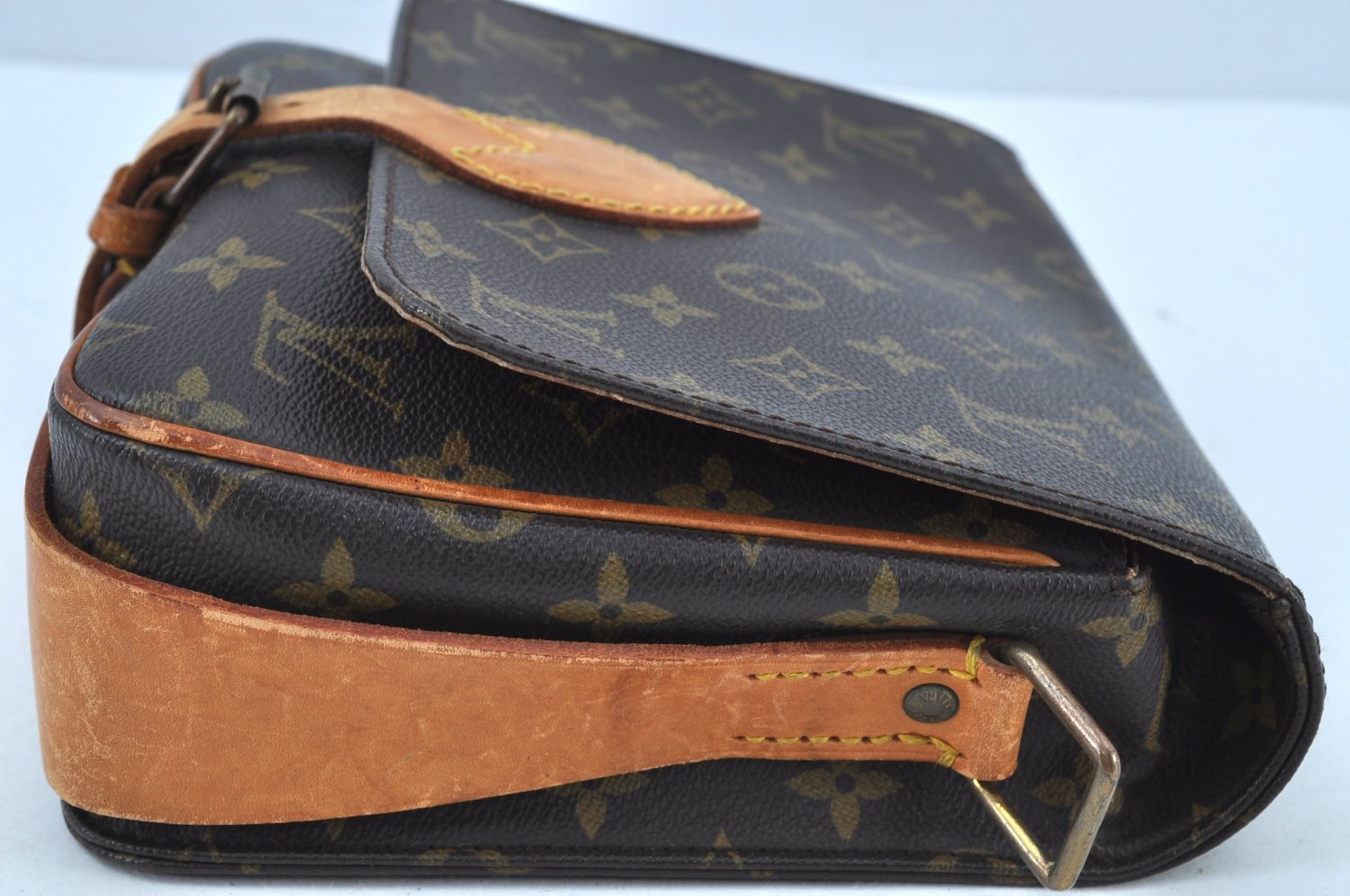 Authentic Louis Vuitton Monogram Cartouchiere MM M51253 Shoulder Bag Junk K8675