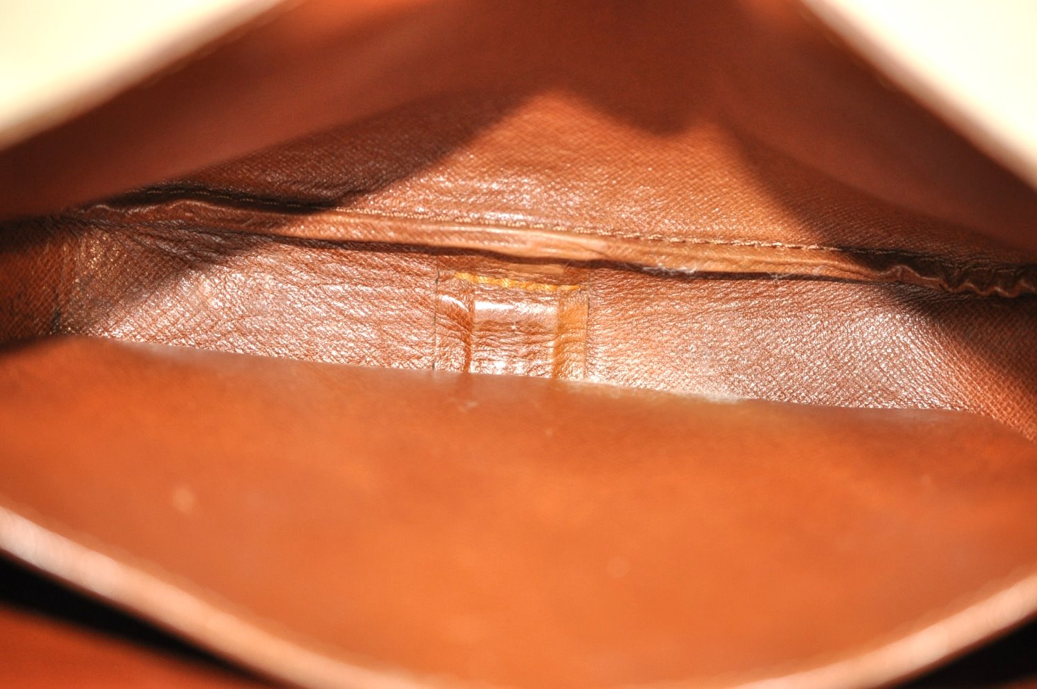 Authentic Louis Vuitton Monogram Cartouchiere MM M51253 Shoulder Bag Junk K8675