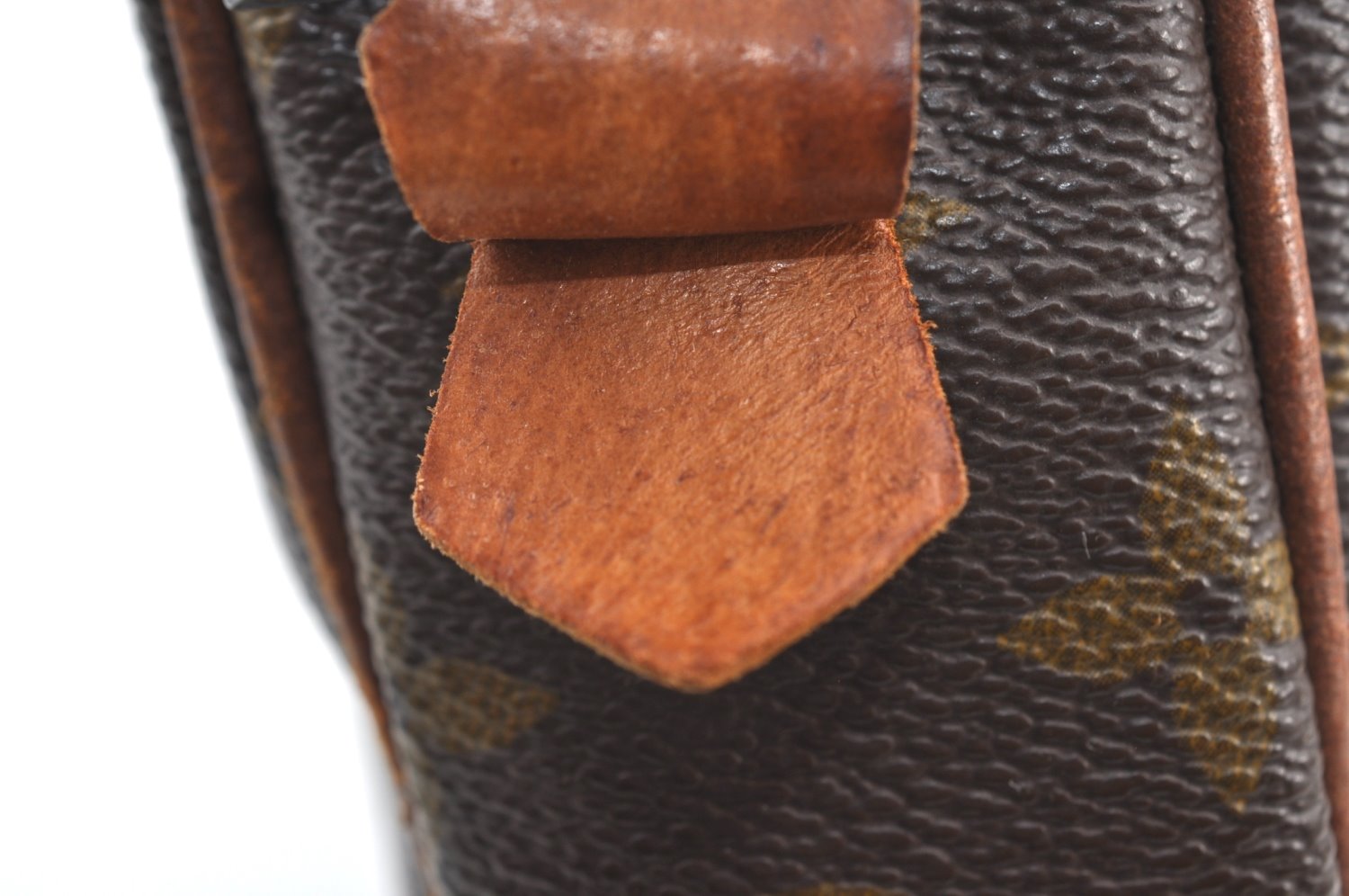 Authentic Louis Vuitton Monogram Danube Shoulder Cross Bag Old Model LV K8696