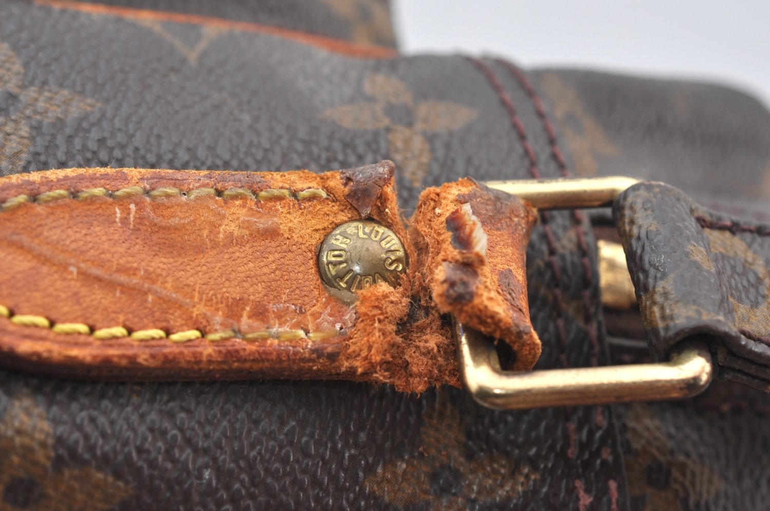 Authentic Louis Vuitton Monogram Nile Shoulder Cross Body Bag M45244 LV K8697