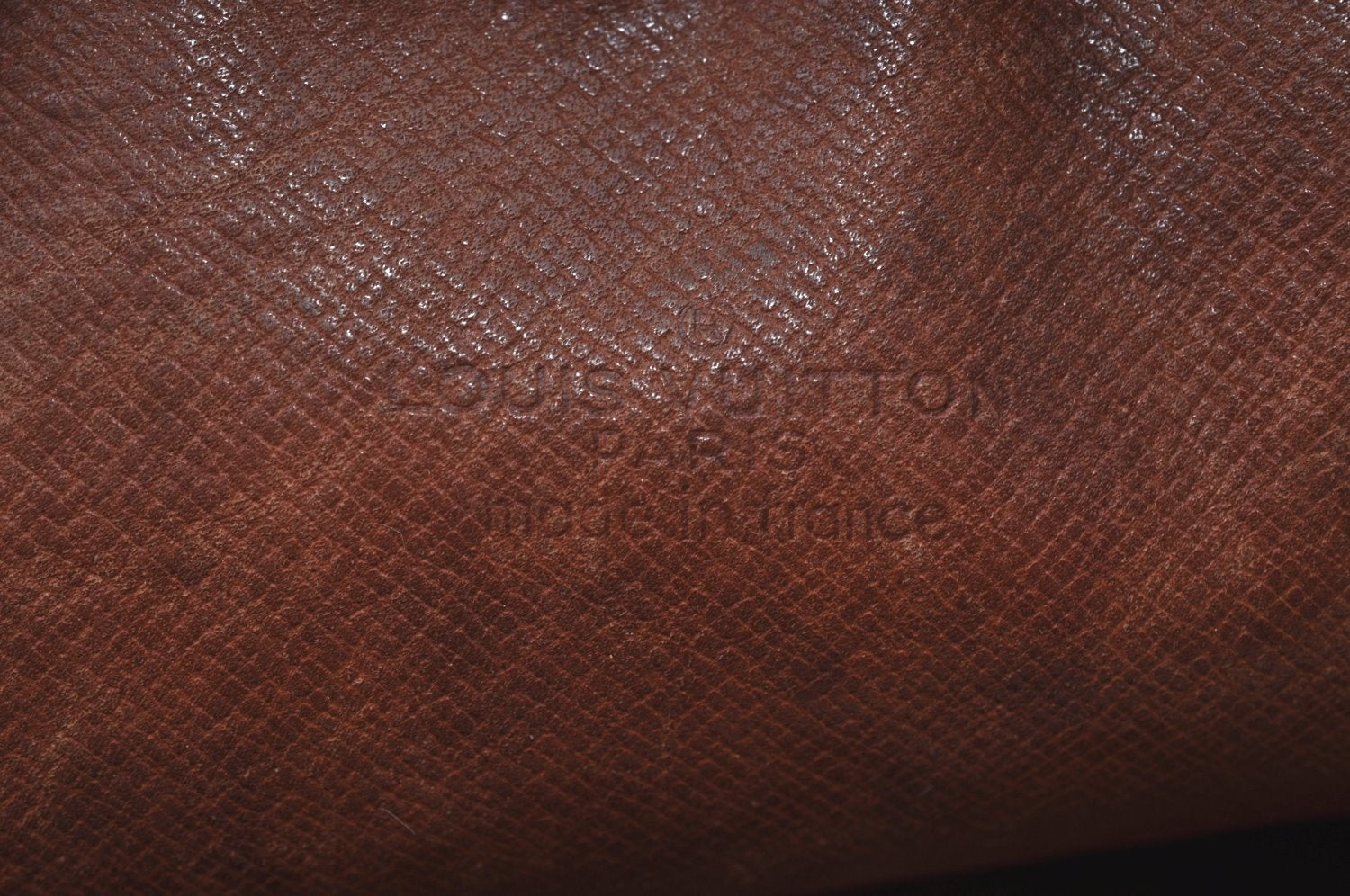 Authentic Louis Vuitton Monogram Danube MM Shoulder Cross Bag M45264 LV K8698