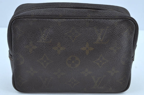 Auth Louis Vuitton Monogram Trousse Toilette 18 Clutch Hand Bag Old Model K8703