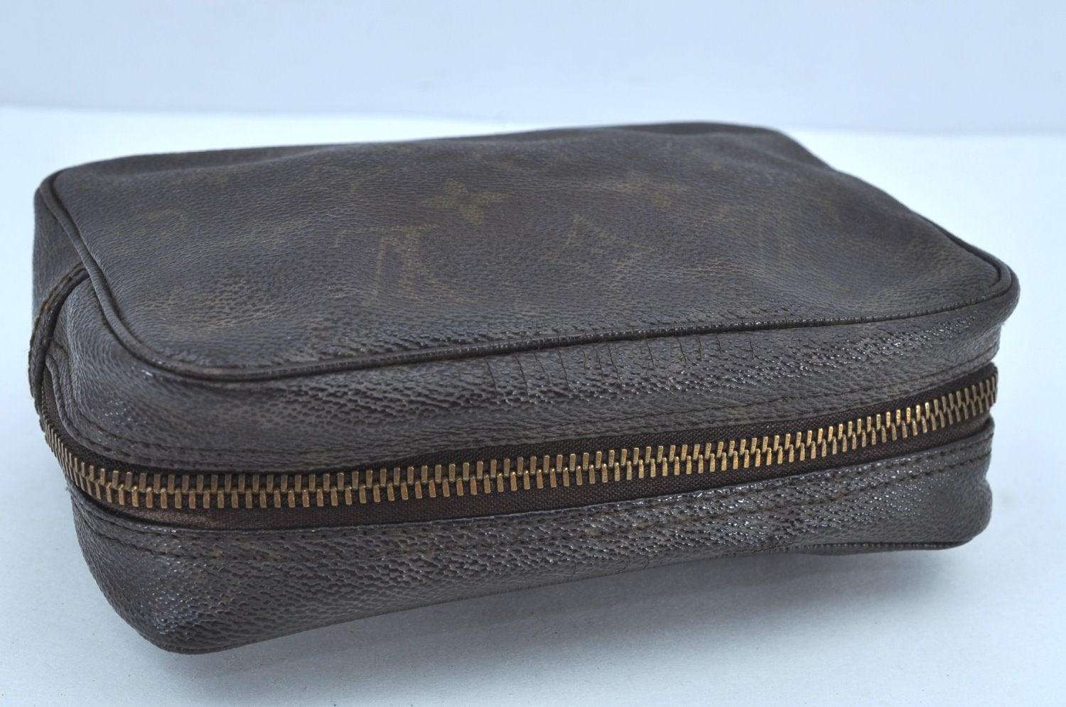 Auth Louis Vuitton Monogram Trousse Toilette 18 Clutch Hand Bag Old Model K8703
