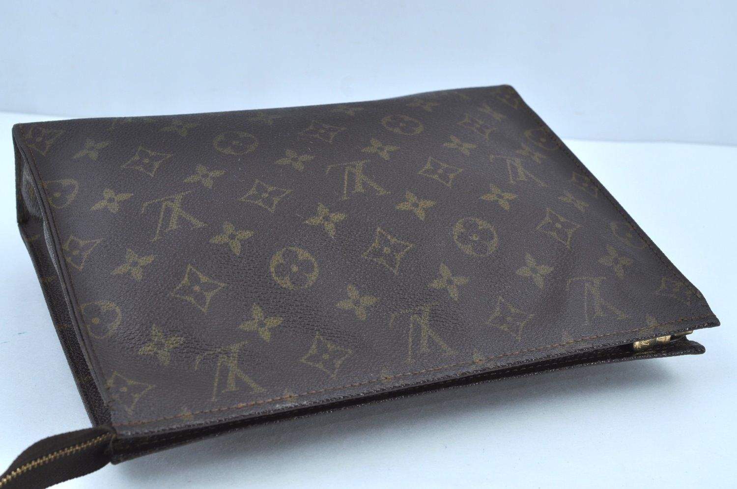 Authentic Louis Vuitton Monogram Poche Toilette 26 M47542 Cosmetics Pouch K8706