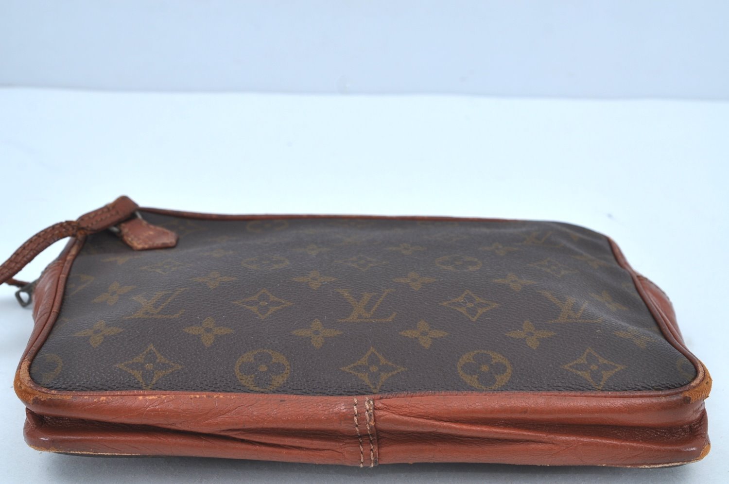 Authentic Louis Vuitton Monogram Pochette Sport Clutch Bag Old Model Junk K8710