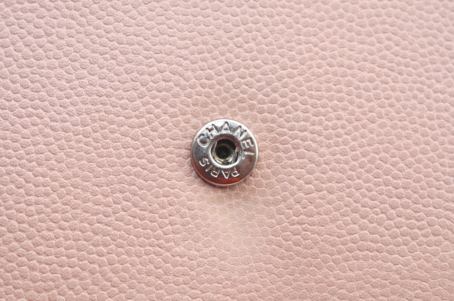 Authentic CHANEL Caviar Skin CC Logo Chain Shoulder Long Wallet Pink Box K8718